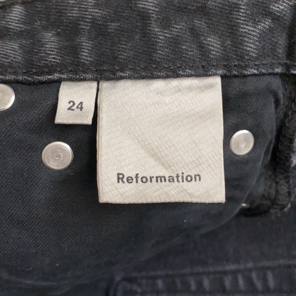 Reformation | High Rise Button Fly Raw Hem Denim Jean Shorts LY864 Black/Gray 24 - Picture 9 of 13
